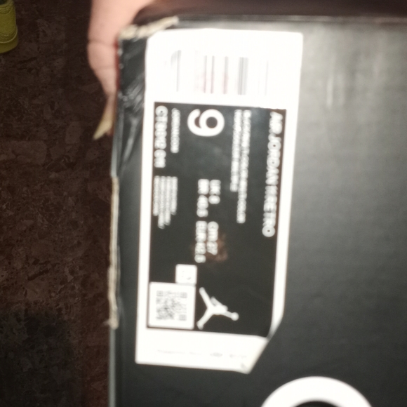 Jordan Jubilee 11s & white legend blue 11s - Picture 4 of 10